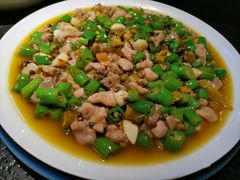 -万重锦·人文川菜馆(骡马市店)