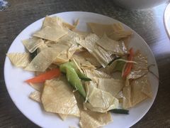 -正宗胖子抻面馆(岭东路店)