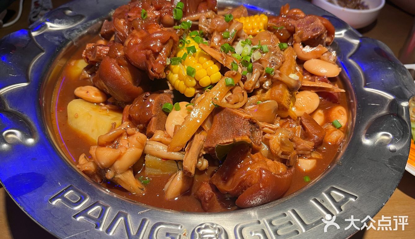 胖哥俩肉蟹煲