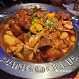 胖哥俩肉蟹煲