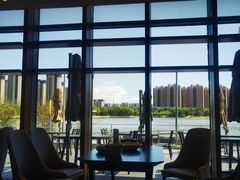 -翠山·映月湖景餐厅(映月湖公园店)