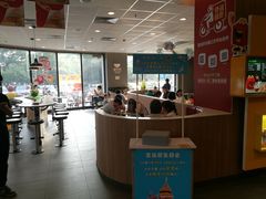 大堂-麦当劳(上百万和城店)
