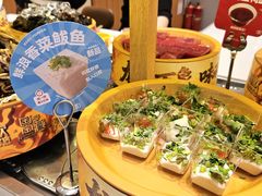 -龍歌自助小火锅(市南金茂湾店)