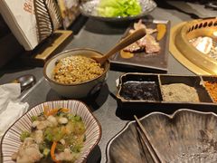 -铭牛烧肉·和牛海鲜自助(高新月牙湖店)