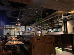 大堂-Carbon莫卡哆·意大利复古集市餐厅(杭州大厦店)