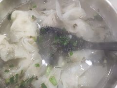 鲜肉小馄饨-大董锅贴(崇安寺店)