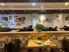 -巴依兄弟西域美食(机场店)