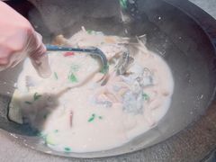 -鲜潭蒸汽石锅鱼(五道口购物中心店)