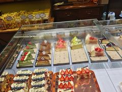 -红跑车(仙鹤街店)