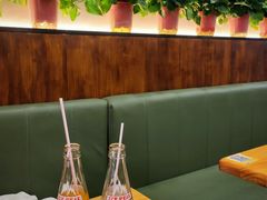 大堂-螺小胖柳州螺蛳粉(钟楼总店)