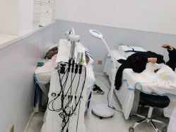 -蕾特恩专业祛痘·皮肤管理