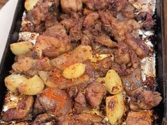 -老东镇啤酒屋海鲜加工·蒸汽海鲜·海鲜烧烤(台东店)