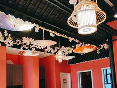 -老街烧烤大排档·地道湖北菜·龙虾馆(汉口火车站店)