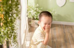 点击看大图 -亲亲宝贝艾尔莎亲子摄影会馆(中华路店)