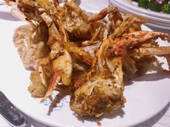 -领鲜活海鲜榴莲自助火锅(东门店)