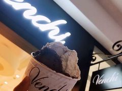 -VENCHI 闻绮(上海佛罗伦萨小镇店)