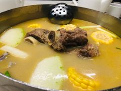 -肥仔文澳门猪骨煲(南京西路店)