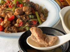 -鄱阳湖·江西小炒·瓦罐煨汤(五道口店)