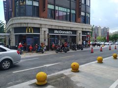 -麦当劳(金山红星美凯龙DT店)