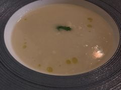 -卡普里披萨·牛扒·下午茶