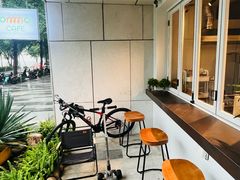-ommo cafe(半岛城邦店)