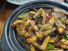 -胡子饮食店