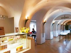 -Me Coffee下午茶艺术空间