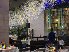 -AZUR聚(香格里拉饭店)