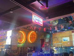 -Famous肥猫墨西哥音乐餐吧(五棵松华熙LIVE店)