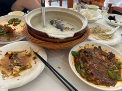 -天乐农家鱼头王(天目湖店)
