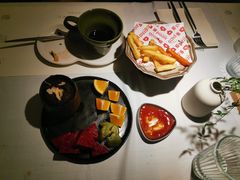 -春树下·树屋花房西餐厅(罍街AS1980店)