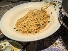 -忆江南·金鹏船宴