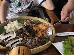 -阿鹏故事云南野生菌火锅(人民路店)
