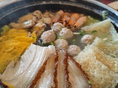 三鲜煲-侬佳蒸菜馆(听潮店)