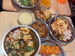 -柳州肥姨妈大骨螺蛳粉(万达中心店)