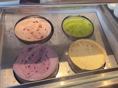 -圣丰索菲特·2 On 988 Café 自助餐厅