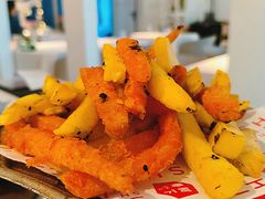 -春树下·树屋花房西餐厅(罍街AS1980店)