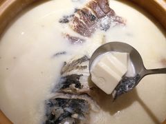 -松沪名灶·豆浆鱼头·新上海菜(飞航吾悦广场店)