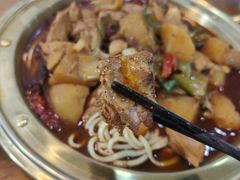 -牛一嘴·兰州牛肉面·大盘鸡(财富中心店)