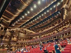 -交通银行前滩31演艺中心