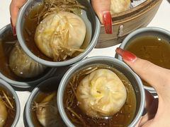 -馋三尺蟹粉小笼(人民广场店)