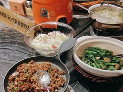 -湘力力小院·鱼汤泡饭(枫林路店)