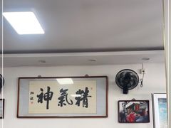 大堂-陈记卤煮小肠