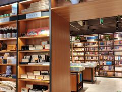 -新华书店(永安路店)