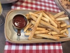 -自然食集西餐厅(泰晤士小镇店)