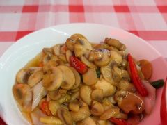 -洪霞餐馆·川菜·鲜货现炒(两江春城店)