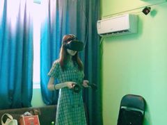 -VR间客漫虚拟现实体验馆(汉街店)