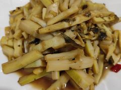 -天乐农家鱼头王(天目湖店)
