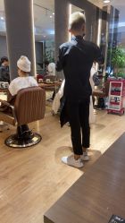 -意廊 Hair Salon