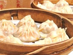 -馋三尺蟹粉小笼(人民广场店)